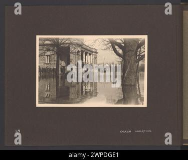 Vilnius, ein großer Grund im Jahr 1931, der Garten von Cal. Foto-/Bromdruck; Produkte aus W Dziekien / Papier / Fotopapier / Bromidpapier, Produkte aus W Dziekien / Papier / Pappe / Pappe / Pappe / schwarzer Pappe; Fotodruck: Höhe 8,5 cm, Breite 13,2 cm, Breite Karte im Album: Höhe 16,5 cm, Breite 24,5 cm; di 67100/4 MNW; alle Rechte vorbehalten. Stockfoto