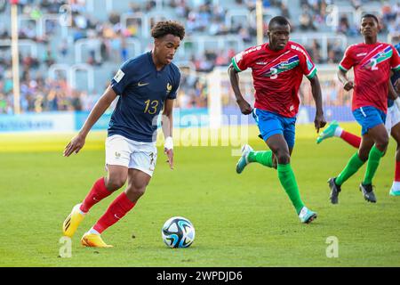 MENDOZA, ARGENTINIEN - 25. MAI: Wilson Odobert aus Frankreich und Sainey Sanyang aus Gambia bei der FIFA U20-Weltmeisterschaft Argentinien 2023 gegen Frankreich Stockfoto