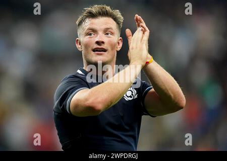 Aktenfoto vom 09/23 von George Horne. George Horne hat am Samstag einen überraschenden Start für den schottischen Guinness Six Nations-Auftritt mit Italien in Rom bekommen, wobei die reguläre Nummer neun Ben White ausgeruht wurde. Ausgabedatum: Donnerstag, 7. März 2024. Stockfoto