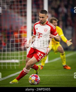 München Deutschland. März 2024. Raphael Guerreiro (München) FC Bayern München - Lazio Rom 05.03.2024 Copyright (nur für journalistische Zwecke) by Stockfoto