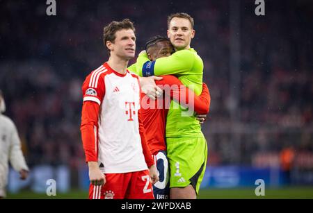 München Deutschland. März 2024. Schlussjubel: Thomas Mueller (München), Mathys Tel (München), Torwart Manuel neuer (München) FC Bayern München – La Stockfoto