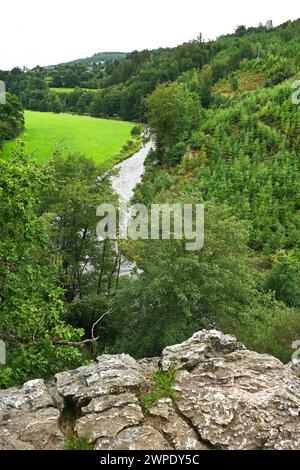 Aussichtspunkt Rocher de Warche, belgische Ardennen Stockfoto