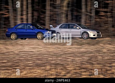 Subaru Impreza Turbo WRX und Mitsubishi Lancer Evo Stockfoto