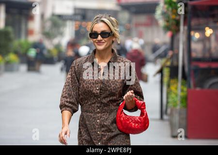 London, UK, 7. März 2024. Ashley Roberts, Showbiz-Korrespondentin verlässt Global Radio Credit: Richard Lincoln/Alamy Live News Stockfoto