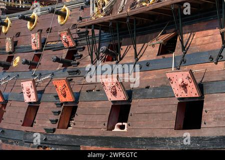 Detail eines historischen Segelschiffs in Genua, der Hauptstadt der italienischen Region Ligurien Stockfoto