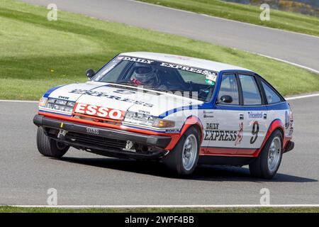 John Saunders in seinem Rover 3500 SDI 1981 während des Gordon Spice Trophy Rennens beim 80. Mitgliedertreffen in Goodwood, Sussex, Großbritannien. Stockfoto