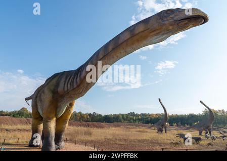 Dinosaurierpark in Krasiejów. Der größte Jurassic Park in Polen und sogar in Europa. Opole, Polen, 2018 Stockfoto