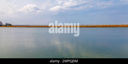 Brücke zur Chincoteague Island am Ostufer von Virginia. Stockfoto