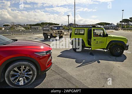 Carrara, Tuscany, Italien, 21. April 2023, im Carrara Exhibition Centre, 4x4Fest, die Messe-Veranstaltungen für 4x4 Offroad Welt in Italien Credit: Paolo Maggiani/Alamy Stockfoto