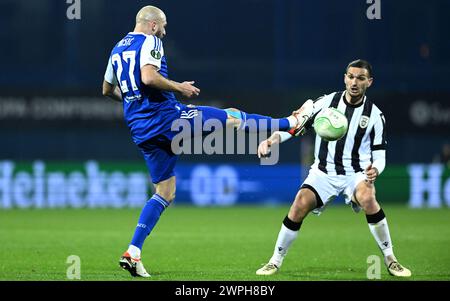 Zagreb, Kroatien. März 2024. ZAGREB, KROATIEN - 7. MÄRZ: Josip Misic von Dinamo Zagreb im Spiel beim Achtelfinale der UEFA Europa Conference League 2023/24 zwischen Dinamo Zagreb und PAOK Saloniki im Maksimir-Stadion am 7. März 2024 in Zagreb, Kroatien. Foto: Marko Lukunic/PIXSELL Credit: Pixsell/Alamy Live News Stockfoto