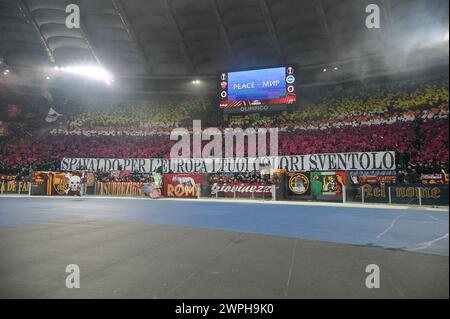 7. März 2024, Stadio Olimpico, Roma, Italien; UEFA Europa League Football; Roma gegen Brighton & Hove Albion; Roma’s Supporters Stockfoto