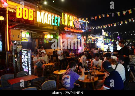 Die lebhafte Bob Marley Bar Hoian in der Nguyễn Phúc Chu Straße, Phường Minh an, Hội an, Vietnam. Stockfoto