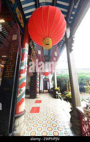 Hội quán Quảng Đông ( Kantonesischer Versammlungssaal ) in der Altstadt von Hội an, Vietnam. Stockfoto