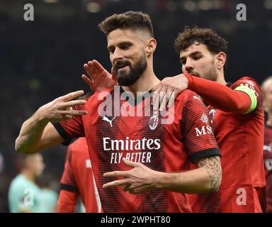 Mailand, Italien. März 2024. Olivier Giroud (L) des AC Mailand feiert sein Tor beim Achtelfinale der UEFA Europa League am 7. März 2024 zwischen AC Mailand und Slavia Praha. Quelle: Valeria Abis/Xinhua/Alamy Live News Stockfoto