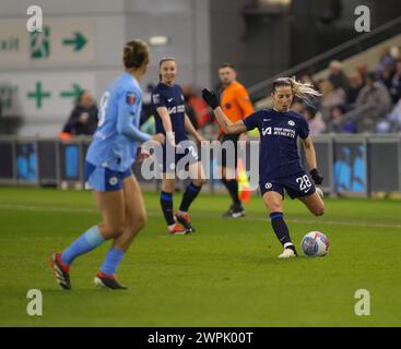 Manchester, Großbritannien. März 2024. Manchester, England, 7. März 2024 Jelena Cankovic (28 Chelsea) macht das Kreuz beim FA Womens Continental Cup Spiel zwischen Manchester City und Chelsea im Joie Stadium in Manchester, England. (Beast/SPP) Credit: SPP Sport Press Photo. /Alamy Live News Stockfoto