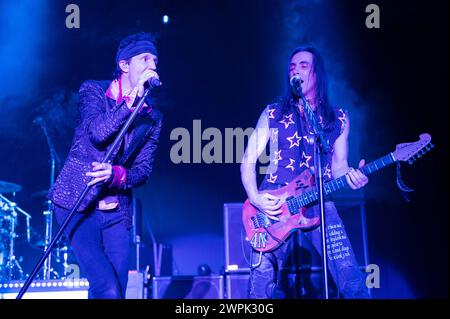 16. Dezember 2023: Gary Cherone und Nuno Bettencourt spielen ein Konzert in Mailand Stockfoto