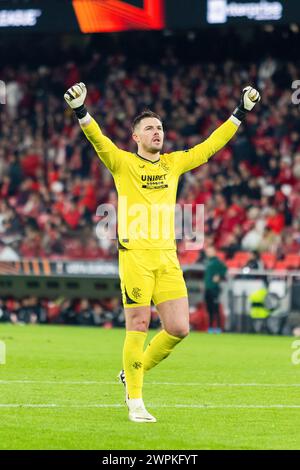 Lissabon, Portugal. März 2024. Jack Butland von den Rangers reagiert beim Spiel der UEFA Europa League 2023/24 zwischen Benfica und den Raners im Estadio do Sport Lisboa e Benfica. Endergebnis: Benfica 2 - 2 Rangers. Quelle: SOPA Images Limited/Alamy Live News Stockfoto