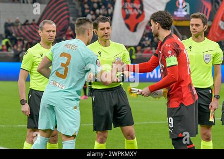 Mailand, Italien. März 2024. Schiedsrichter Halil Meler war beim Spiel der UEFA Europa League zwischen dem AC Mailand und Slavia Prag in San Siro in Mailand zu sehen. (Foto: Gonzales Photo/Alamy Live News Stockfoto