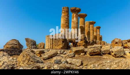 Tempel des Herakles, Valle dei Templi (Tal der Tempel), UNESCO-Weltkulturerbe, hellenische Architektur, Agrigento, Sizilien, Italien, Mittelmeer Stockfoto