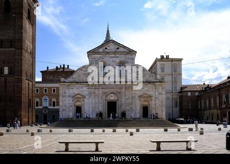 Kathedrale von Turin Duomo di Torino, katholische Kathedrale, die dem Heiligen Johannes dem Täufer gewidmet ist, im 15. Jahrhundert erbaut, mit der Kapelle des Heiligen Grabtuchs Stockfoto