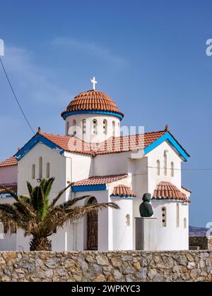 St. Heilig-Orthodoxe Kirche Nikolaus, Hafen Von Kissamos, Region Chania, Kreta, Griechische Inseln, Griechenland, Europa Stockfoto