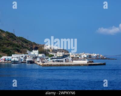 Hafen in Mandraki, Nisyros, Dodekanes, griechische Inseln, Griechenland, Europa Stockfoto