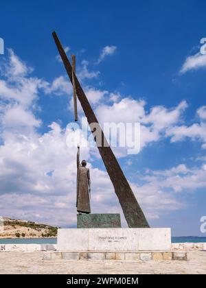 Statue von Pythagoras, Hafen von Pythagoreio, Insel Samos, nördliche Ägäis, griechische Inseln, Griechenland, Europa Stockfoto