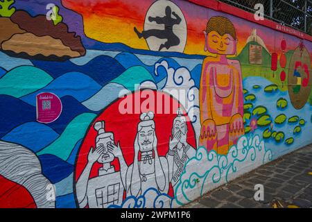 Blick auf Wandkunst in der chinesischen Botschaft, Chinatown, Port Louis, Mauritius, Indischer Ozean, Afrika Stockfoto