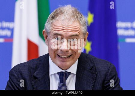 Roma, Italien. März 2024. IL ministro delle Imprese Adolfo Urso durante la riunione della Cabina di regia per l'internazionalizzazione al Ministero delle Imprese a Roma, Venerd&#xec;, 8 marzo 2024 (Foto Roberto Monaldo/LaPresse), Minister für Unternehmen Adolfo Urso während des Treffens des Kontrollraums für Internationalisierung im Unternehmensministerium in Rom, Freitag, März 2024 (Foto: Roberto Monaldo/LaPresse) Credit: LaPresse/Alamy Live News Stockfoto