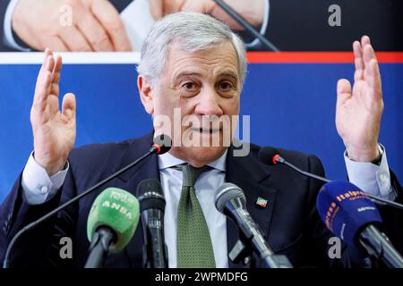 Roma, Italien. März 2024. IL segretario di Forza Italia Antonio Tajani durante la conferenza stampa nella sede del partito a Roma, Venerd&#xec;, 8 marzo 2024 (Foto Roberto Monaldo/LaPresse) Forza Italia Sekretär Antonio Tajani während der Pressekonferenz im Parteisitz in Rom, Freitag, 8. März 2024 (Foto: Roberto Monaldo/LaPresse) Credit: LaPresse/Alamy Live News Stockfoto