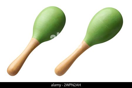 Maracas aus Holz, Klapperschüttler für Babys, die sensorische Stimulation bieten und die motorische Entwicklung fördern, Musikinstrument isoliert Stockfoto
