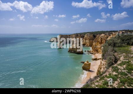 Küstenstreifen Praia da Marinha, Albufeira, Algarve, Portugal, Europa Stockfoto