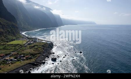 Drohnenfoto Panorama, Sao Vicente, Madeira, Portugal, Europa Stockfoto