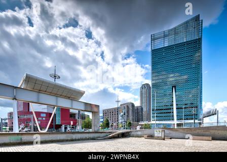 Luxor Theater, Wilhelminaplein, Hausfassade, Architektur, Ortsblick, Rotterdam, Niederlande, Stockfoto