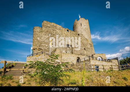 Schloss Landshut bei Bernkastel-Kues, eines der schönsten Moselschlösser Stockfoto