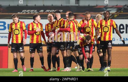 Mechelen, Belgien. März 2024. Mechelen's Kerim Mrabti feiert nach einem Torschuss während eines Fußballspiels zwischen KV Mechelen und KVC Westerlo am Freitag, den 08. März 2024 in Mechelen, am 29. Tag der Saison 2023-2024 der ersten Liga der „Jupiler Pro League“ der belgischen Meisterschaft. BELGA PHOTO VIRGINIE LEFOUR Credit: Belga News Agency/Alamy Live News Stockfoto