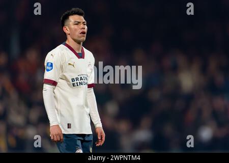 Deventer, Niederlande. März 2024. DEVENTER, NIEDERLANDE - 8. MÄRZ: Hirving Lozano von PSV während des niederländischen Eredivisie-Spiels zwischen Go Ahead Eagles von der PSV am 8. März 2024 in de Adelaarshorst in Deventer, Niederlande. (Foto: Joris Verwijst/BSR Agency) Credit: BSR Agency/Alamy Live News Stockfoto