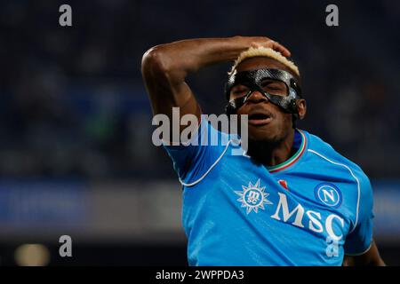 Neapel, Kampanien, Italien. März 2024. Victor Osimhen von Neapel reagiert am 8. März 2024 beim Fußballspiel SSC Napoli gegen Torino FC Stadio Maradona in Neapel. (Kreditbild: © Ciro de Luca/ZUMA Press Wire) NUR REDAKTIONELLE VERWENDUNG! Nicht für kommerzielle ZWECKE! Stockfoto