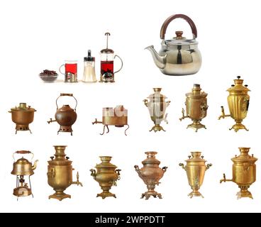 Vintage-Samovars aus Rudern auf weißem Hintergrund Stockfoto