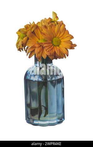 Sonnenblumen und verschiedene Blumen in einer Glasvase angeordnet Stockfoto