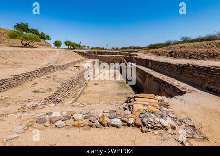 Wasserreservoir, Archäologischer Park, UNESCO-Stätte Dholavira, Gujarat, Indien Stockfoto