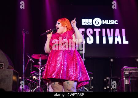 Manchester, Großbritannien. März 2024. Beth Ditto tritt am 2. Abend des BBC 6 Music Festivals 2024 im Manchester Victoria Warehouse auf. Stockfoto