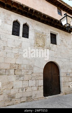 Requena, Palacio del Cid (Weinmuseum), gotisches 15. Jahrhundert. Barrio de la Villa. Valencia, Spanien. Stockfoto