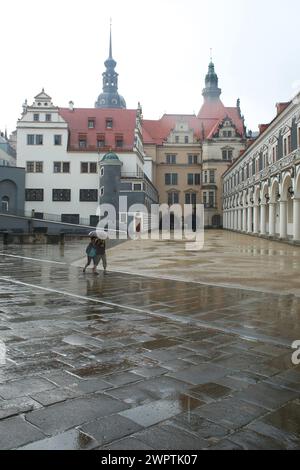 Blick auf den Stallhof im Sächsischen Königsschloss Dresden. Stockfoto