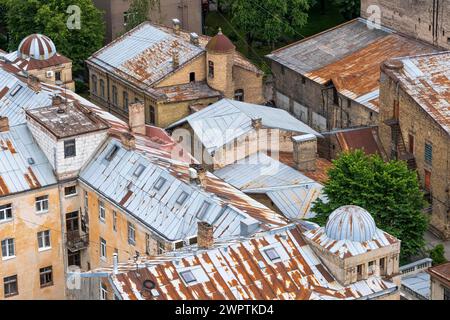 Riga. Blick von der Aussichtsplattform der Lettischen Akademie der Wissenschaften. Zinndächer, Riga, Lettland Stockfoto