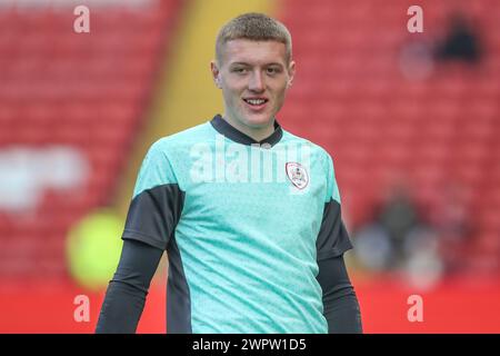 Barnsley, Großbritannien. März 2024. Rogan Ravenhill von Barnsley in der Vorspiel-Session während des Sky Bet League 1 Matches Barnsley gegen Lincoln City in Oakwell, Barnsley, Großbritannien, 9. März 2024 (Foto: Alfie Cosgrove/News Images) in Barnsley, Großbritannien am 9. März 2024. (Foto: Alfie Cosgrove/News Images/SIPA USA) Credit: SIPA USA/Alamy Live News Stockfoto