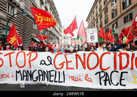 Roma, Italien. März 2024. Manifestazione indetta dalla Cgil per il cessate il fuoco a Gaza - Cronaca - Roma, Italia - Sabato, 09. März 2024 (Foto Cecilia Fabiano/LaPresse) Ê CGIL-Gewerkschaftsdemonstration für Waffenstillstand in Gaza News - Rom, Italien - Samstag, 09. März 2024 (Foto Cecilia Fabiano/LaPresse) Credit: LaPresse/Alamy Live News Stockfoto