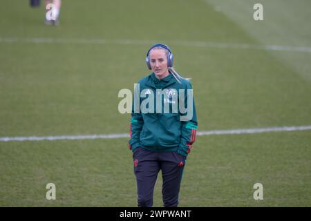 Crawley, Großbritannien. März 2024. Broadfield Stadium, Crawley, 9. März 2024; Millie Turner (21 man United) vor dem Adobe Womens FA Cup Spiel zwischen Brighton und Hove Albion und Manchester United im Broadfield Stadium, Crawley. (Tom Phillips/SPP) Credit: SPP Sport Press Photo. /Alamy Live News Stockfoto