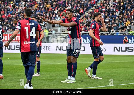 Cagliari, Italien. März 2024. Yerri Mina von Cagliari Calcio während Cagliari Calcio vs US Salernitana, italienisches Fußball Serie A Spiel in Cagliari, Italien, 9. März 2024 Credit: Independent Photo Agency/Alamy Live News Stockfoto