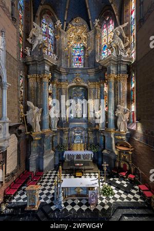 Der große Altar, die lateinische Kathedrale, die Basilika der Himmelfahrt, Lemberg, Ukraine Stockfoto